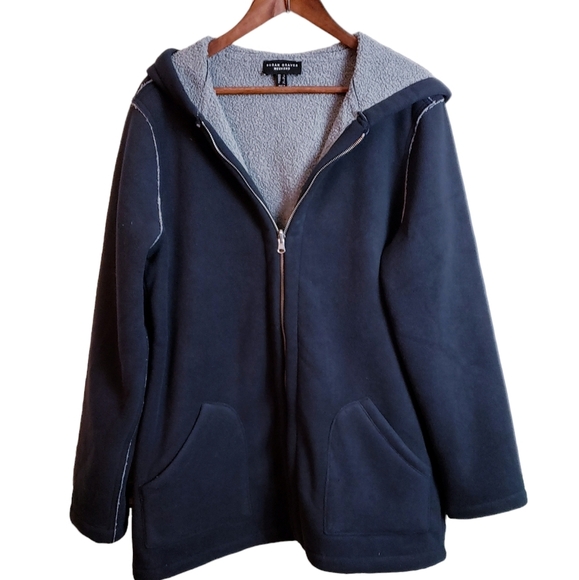 📣 SOLD 📣Susan Graver Reversible Polar Fleece Sherpa Coat Large Black Gray New - Picture 4 of 17